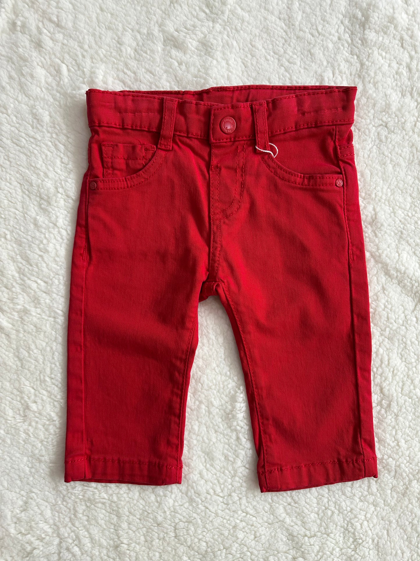 Pantalón rojo bebé